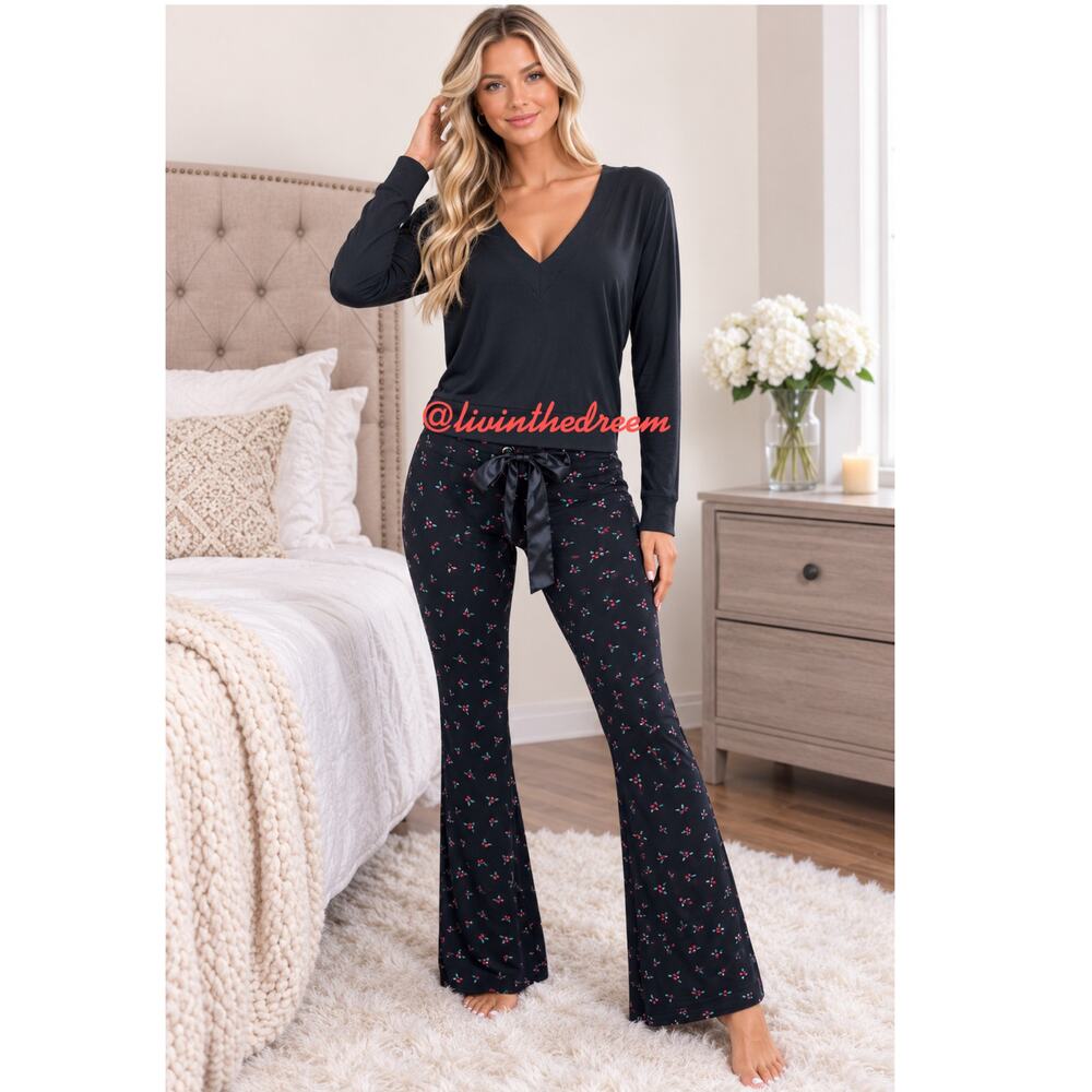 Beach Bunny Bunny Booty Pant & Olympic Cropped Long Sleeve in Black $196
